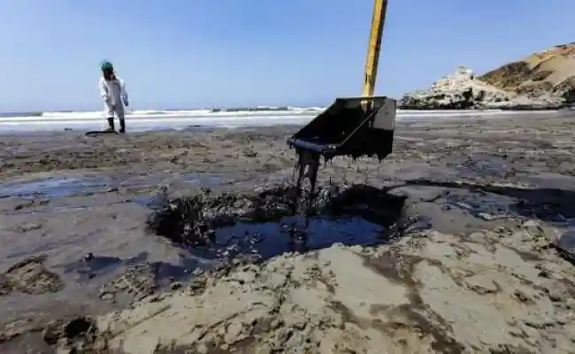 ¡Escucha Repsol! imagen del desastre ecologico