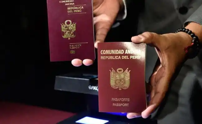 ¿Citas, pasaportes?: ¡manan kanchu!