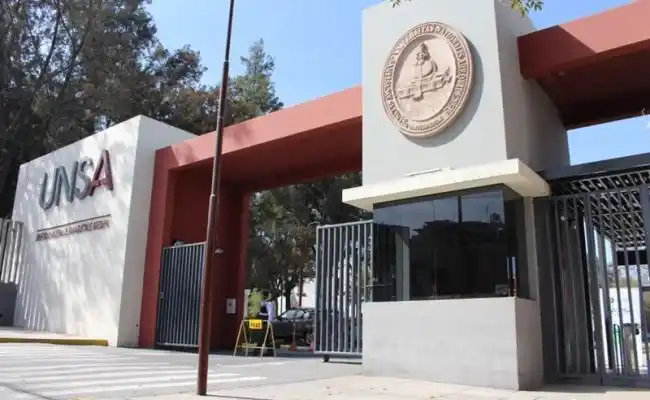 experto textil sería contratado por UNSA-AQP fotografia de la universidad