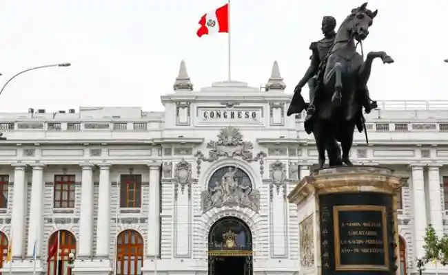 ¡Congreso urge resurrección!